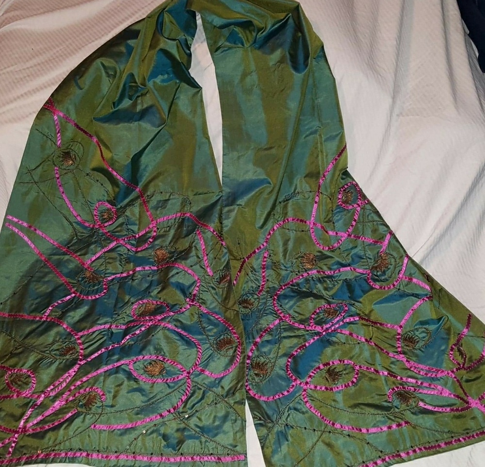 Iradescent Wrap